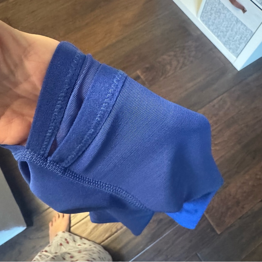 2/40 KNIX Royal Blue Cropped Leggings with Pocket - Women’s Medium - Picture 7 of 8